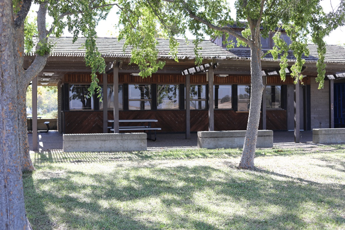 Folsom Lake SRA concession facility